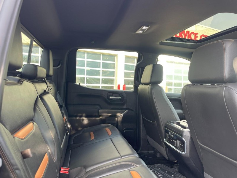 GMC Sierra 1500 Vehicle Image 15