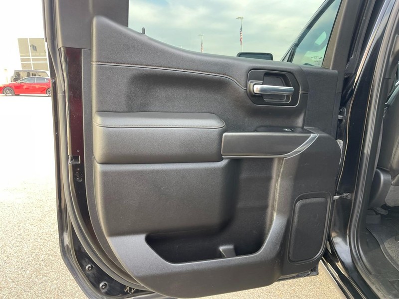 GMC Sierra 1500 Vehicle Image 18