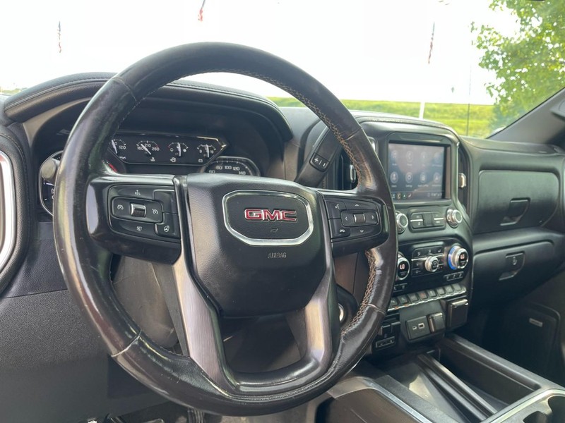 GMC Sierra 1500 Vehicle Image 24