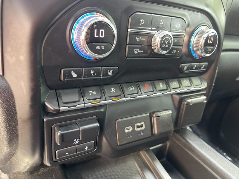 GMC Sierra 1500 Vehicle Image 33