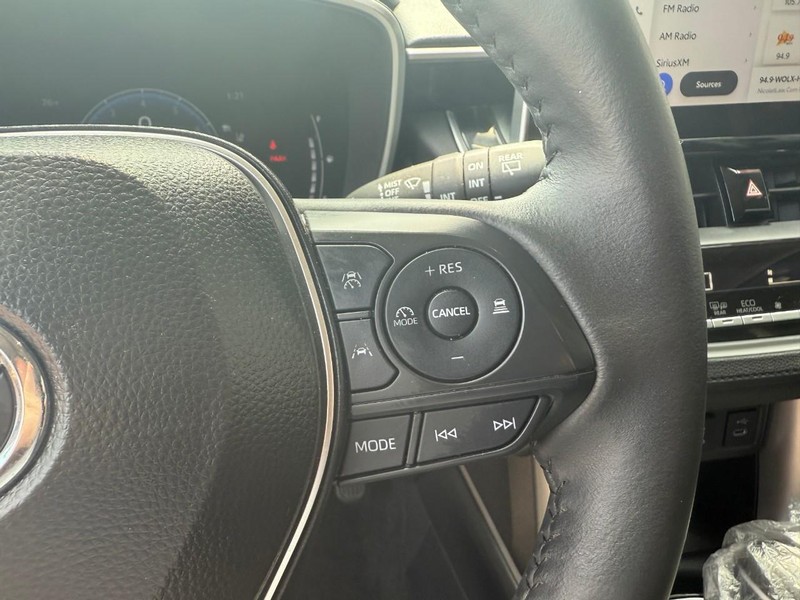 Toyota Corolla Cross Vehicle Image 22
