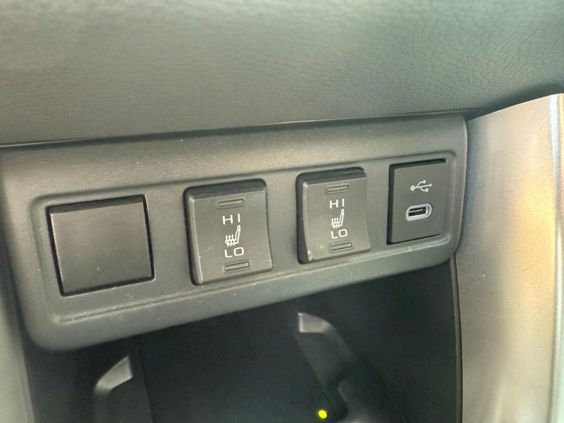 Toyota Corolla Cross Vehicle Image 28