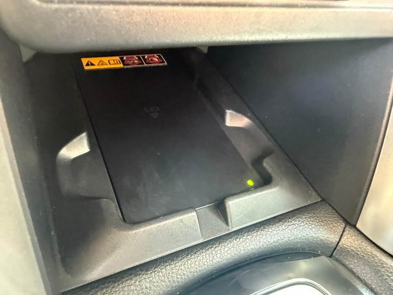 Toyota Corolla Cross Vehicle Image 30