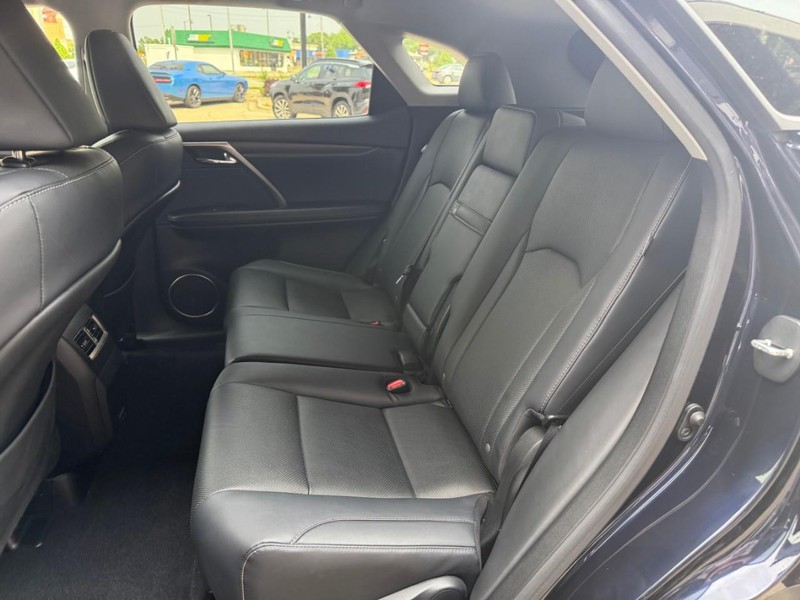 Lexus RX Vehicle Image 11