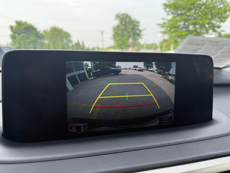 Lexus RX Vehicle Image 35