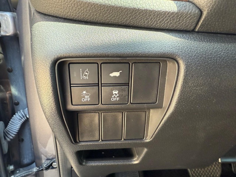 Honda CR-V Vehicle Image 20