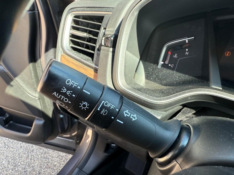 Honda CR-V Vehicle Image 24