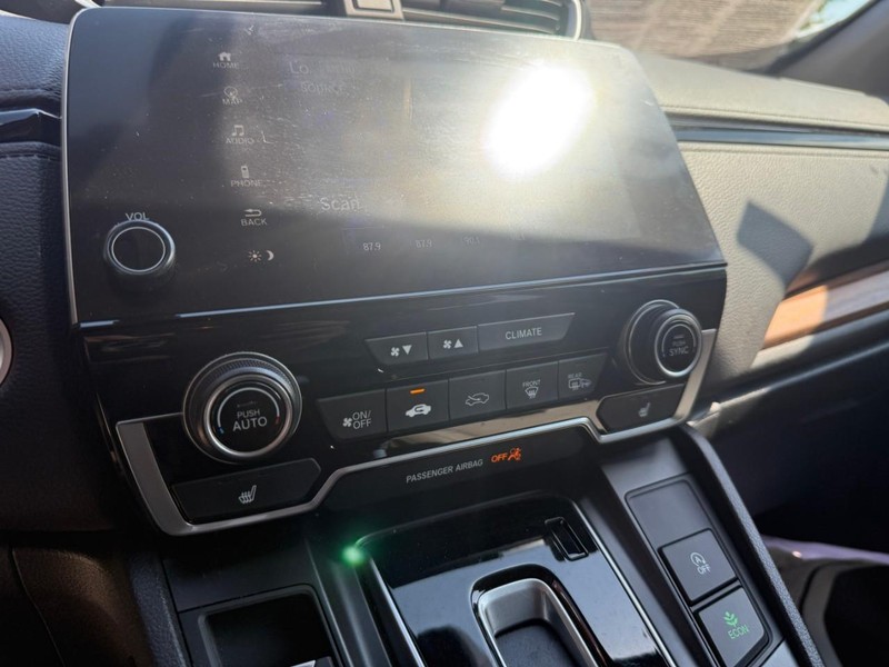 Honda CR-V Vehicle Image 28