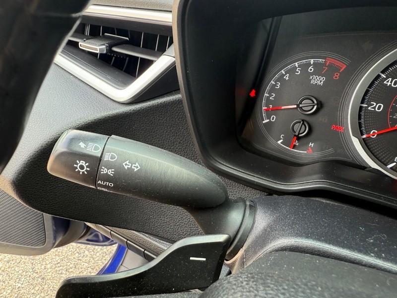 Toyota Corolla Vehicle Image 20