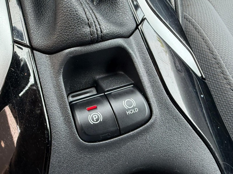 Toyota Corolla Vehicle Image 26