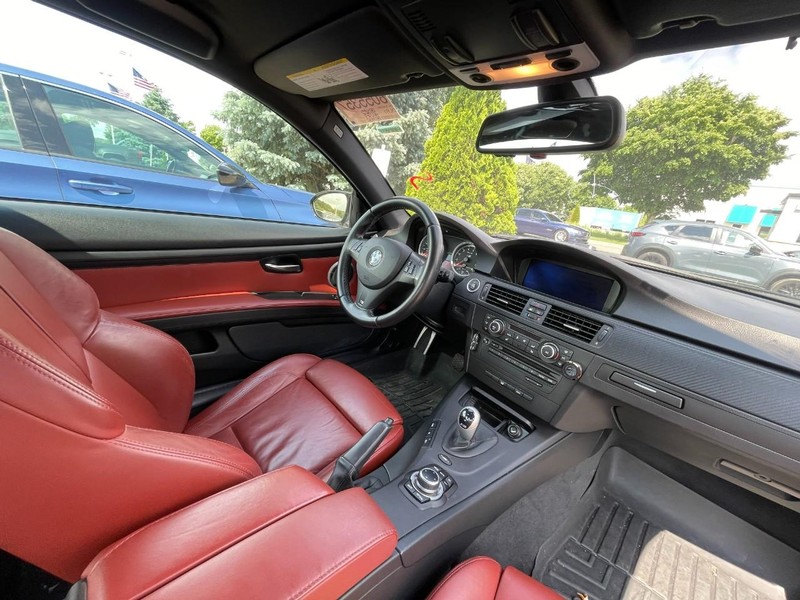 BMW M3 Vehicle Image 04
