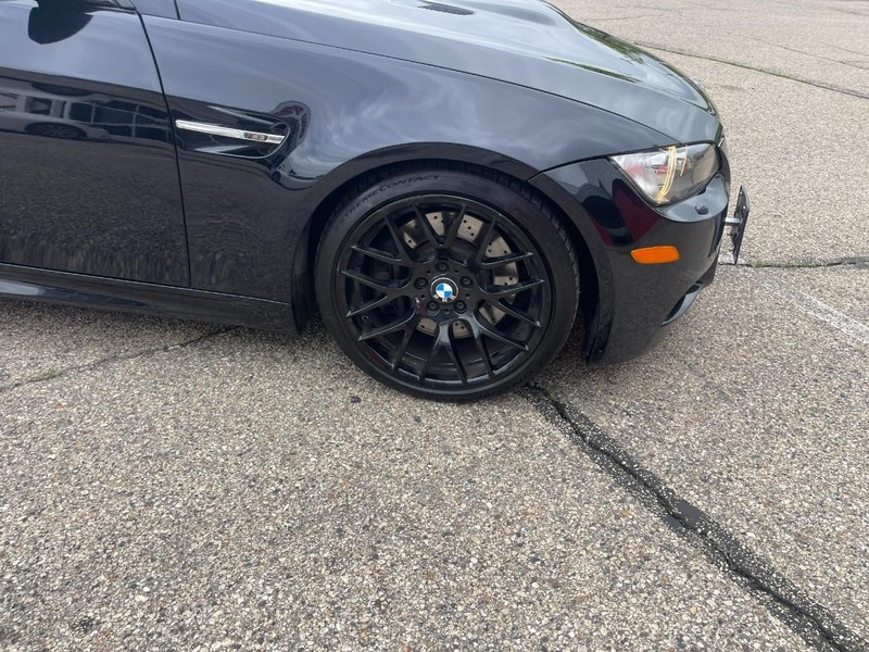 BMW M3 Vehicle Image 08