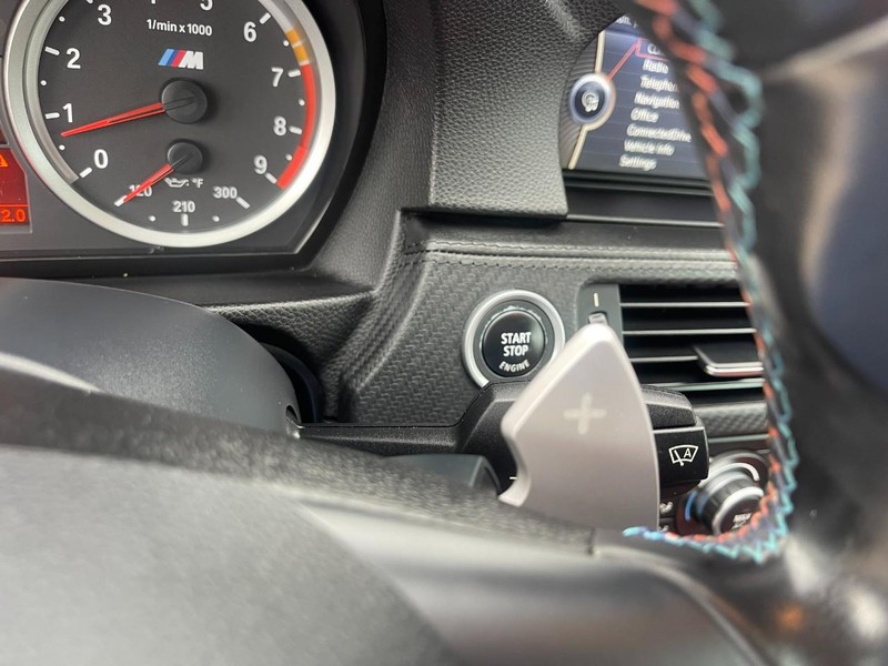 BMW M3 Vehicle Image 24