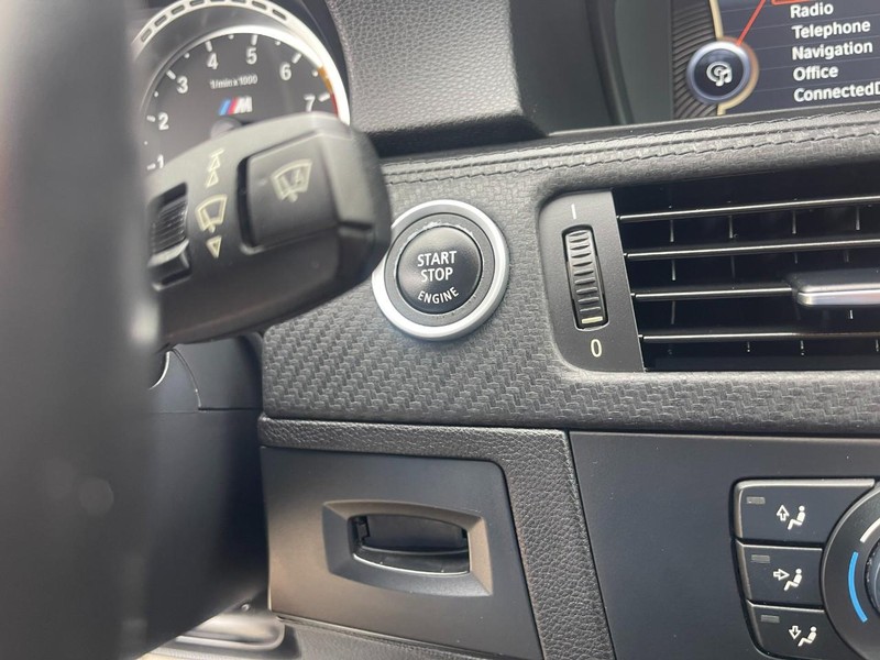 BMW M3 Vehicle Image 25