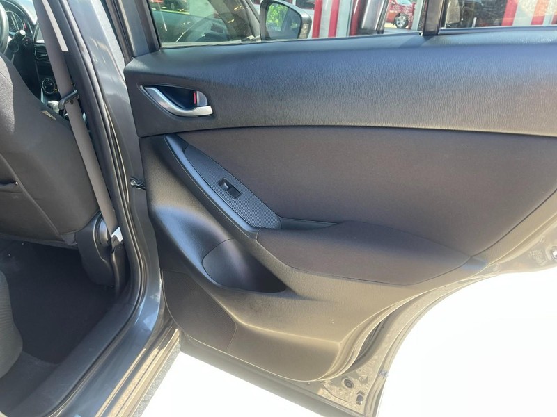 Mazda CX-5 Vehicle Image 14