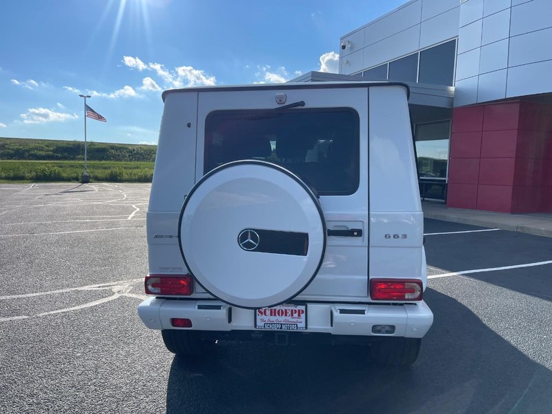 Mercedes-Benz G-Class Vehicle Image 06