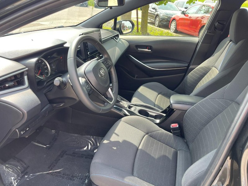 Toyota Corolla Vehicle Image 14