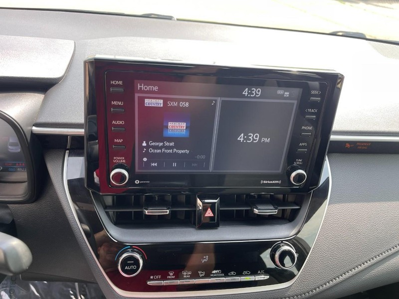 Toyota Corolla Vehicle Image 23