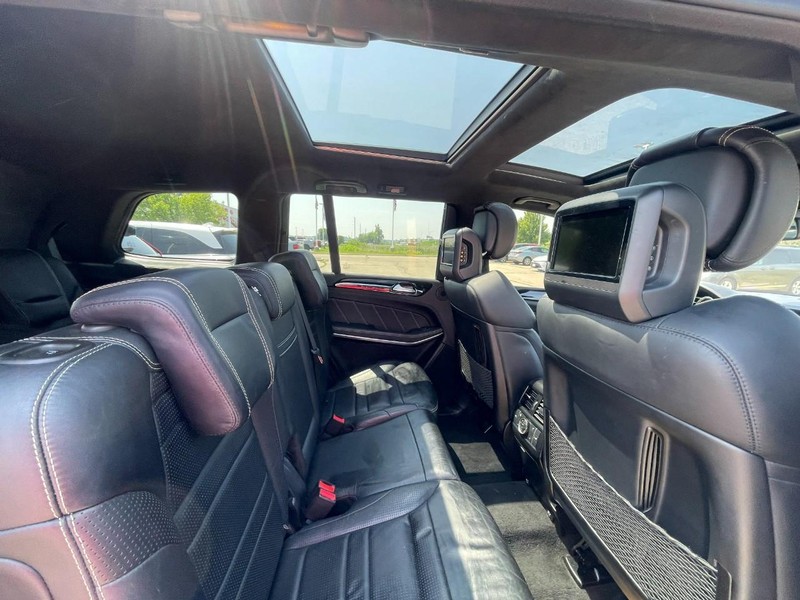 Mercedes-Benz GL-Class Vehicle Image 06