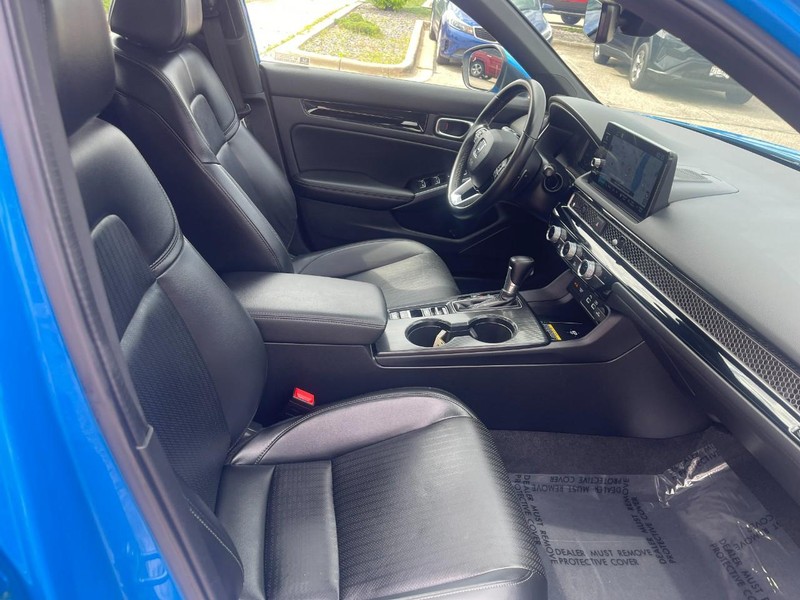 Honda CIVIC SPOR Vehicle Image 11
