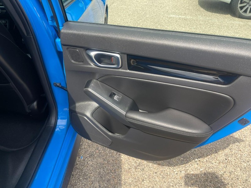 Honda CIVIC SPOR Vehicle Image 16