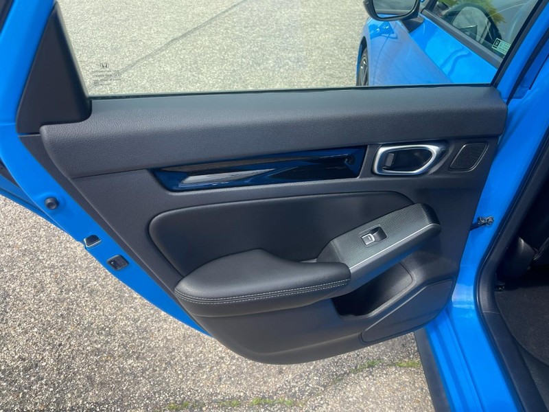 Honda CIVIC SPOR Vehicle Image 19