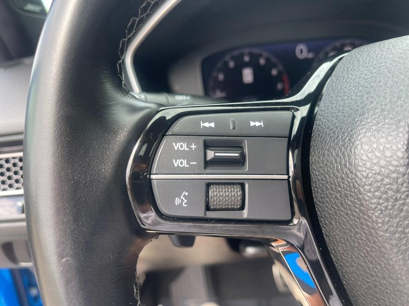 Honda CIVIC SPOR Vehicle Image 26