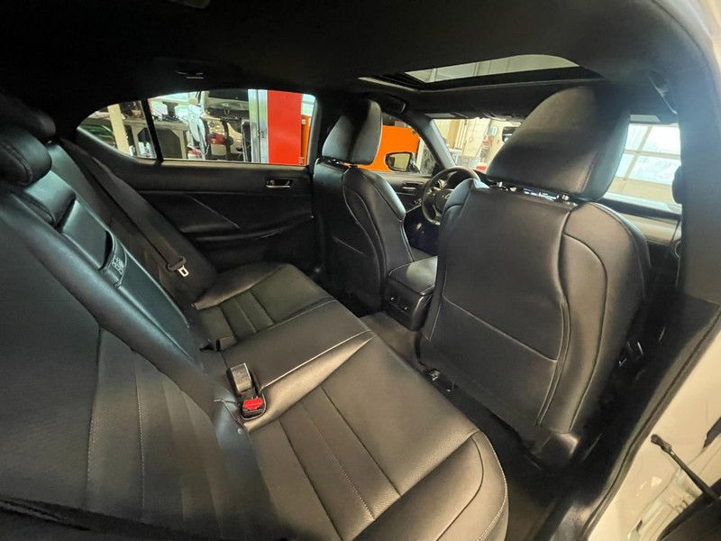 Lexus IS Vehicle Image 16