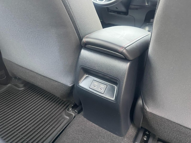 Toyota Corolla Vehicle Image 13