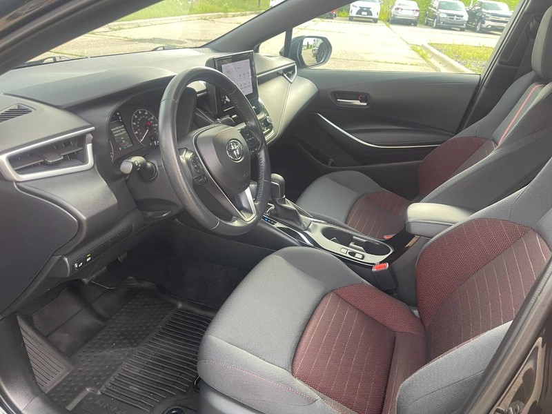 Toyota Corolla Vehicle Image 18