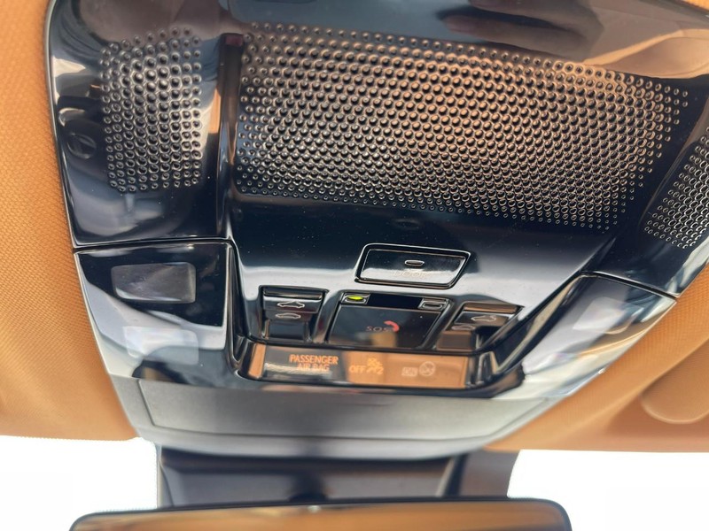 Lexus NX Vehicle Image 39