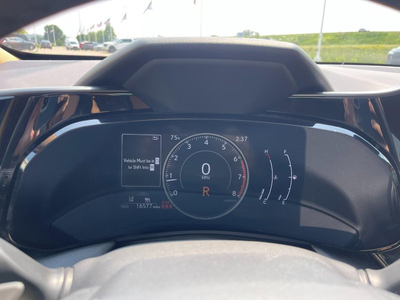 Lexus NX Vehicle Image 40