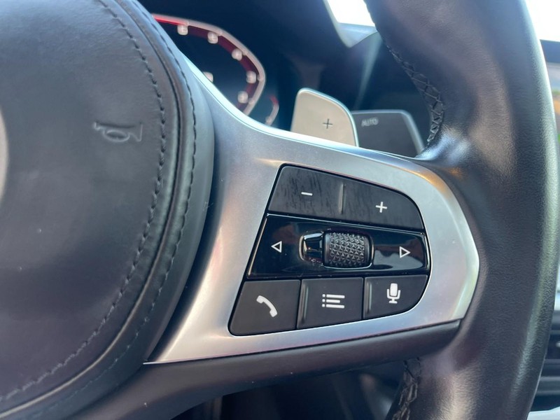 BMW 3 Series Vehicle Image 34