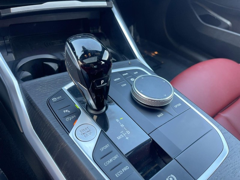 BMW 3 Series Vehicle Image 39