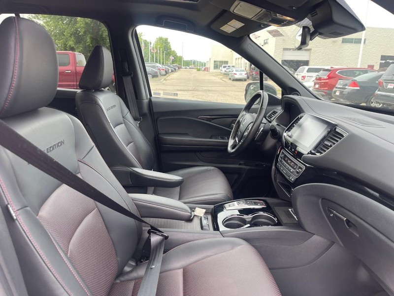 Honda Ridgeline Vehicle Image 04