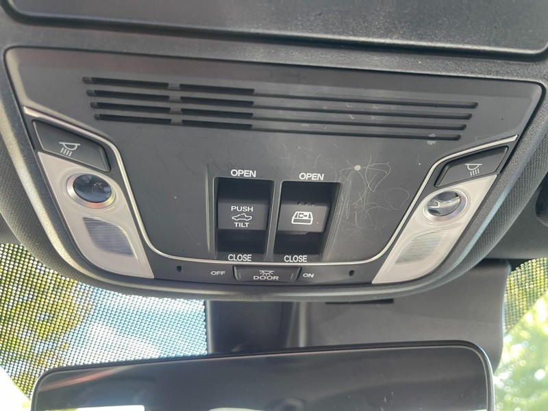 Honda Ridgeline Vehicle Image 34