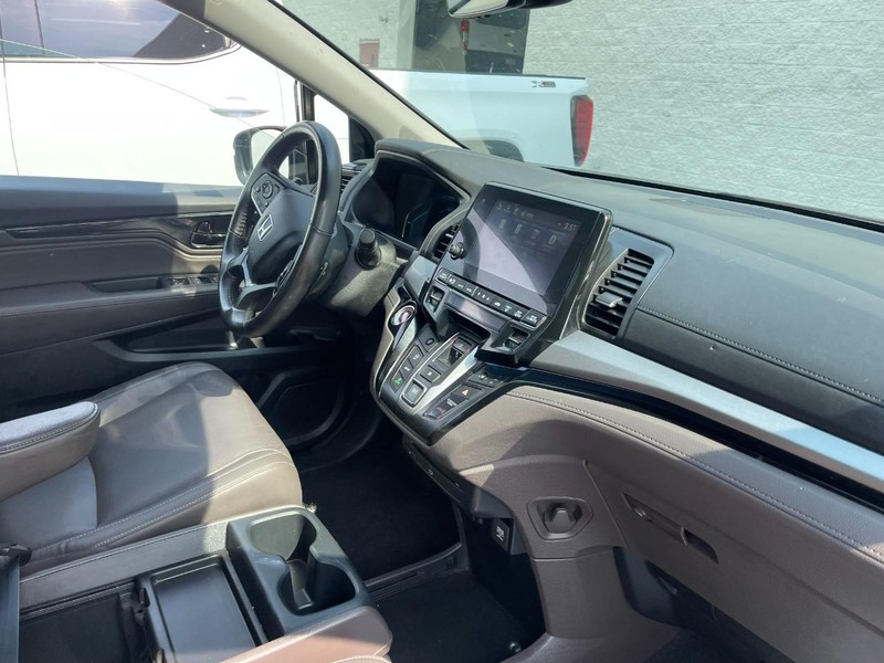 Honda Odyssey Vehicle Image 02