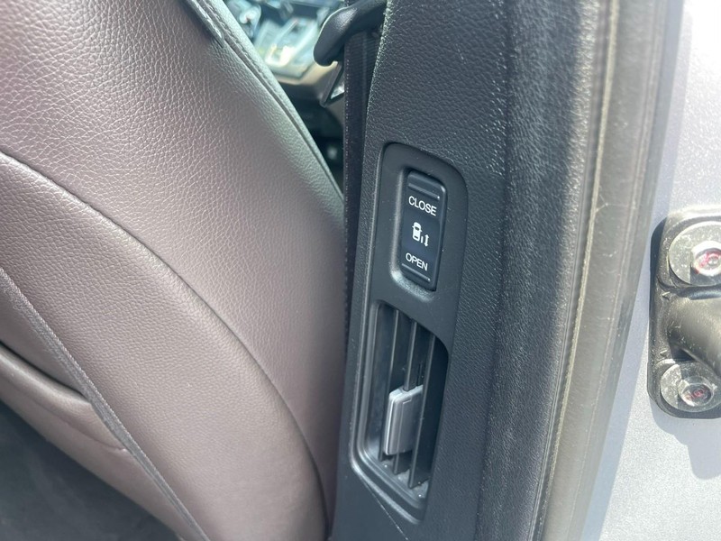 Honda Odyssey Vehicle Image 16