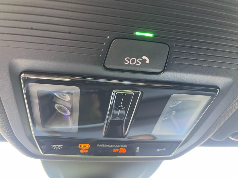 Volkswagen Golf GTI Vehicle Image 35