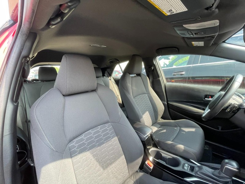 Toyota Corolla Hatchback Vehicle Image 04
