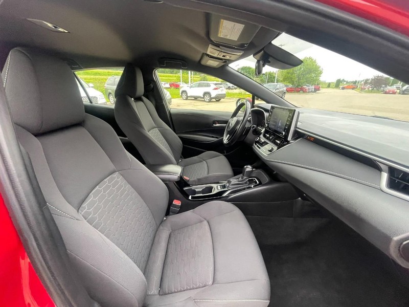 Toyota Corolla Hatchback Vehicle Image 10