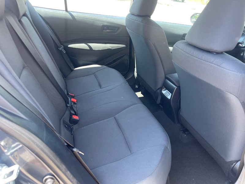 Toyota Corolla Vehicle Image 10