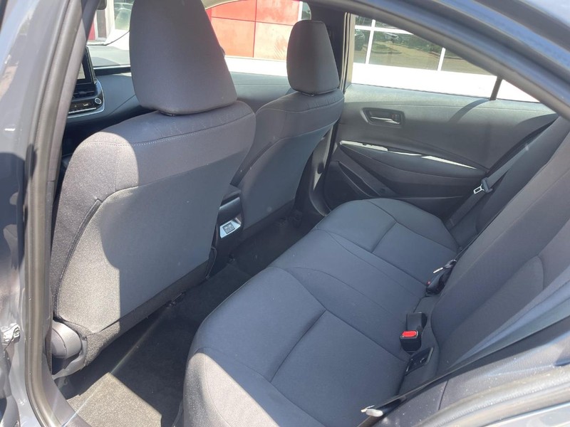 Toyota Corolla Vehicle Image 18