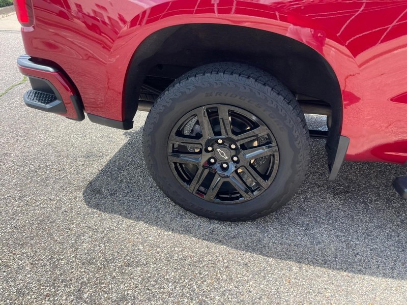 Chevrolet Silverado 1500 Vehicle Image 09