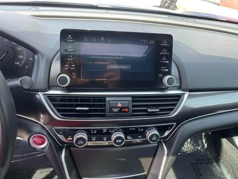 Honda Accord Sedan Vehicle Image 29