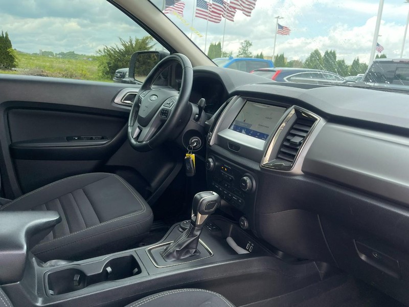 Ford Ranger Vehicle Image 02