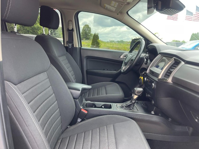 Ford Ranger Vehicle Image 03