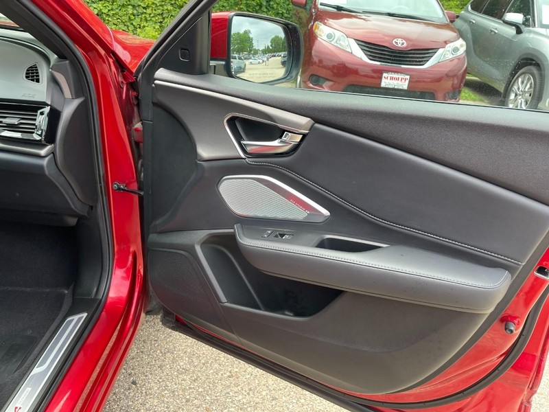 Acura RDX Vehicle Image 13