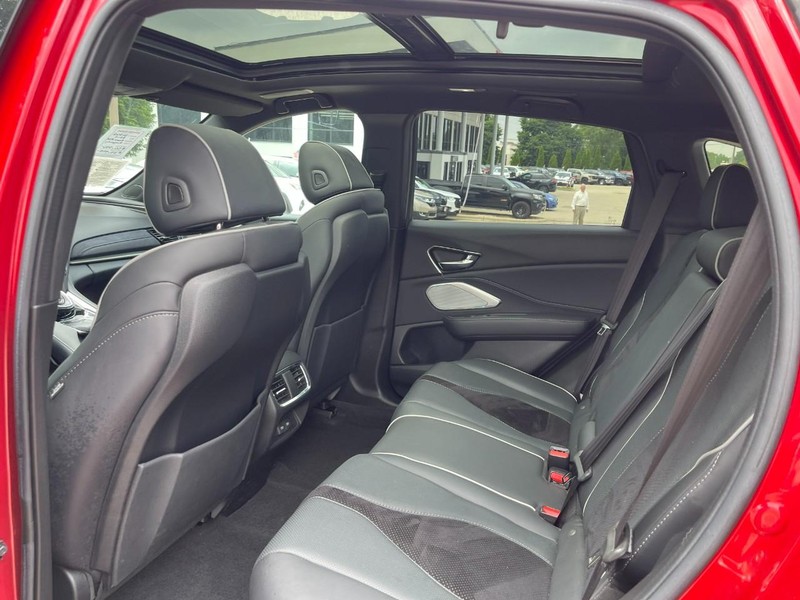 Acura RDX Vehicle Image 18