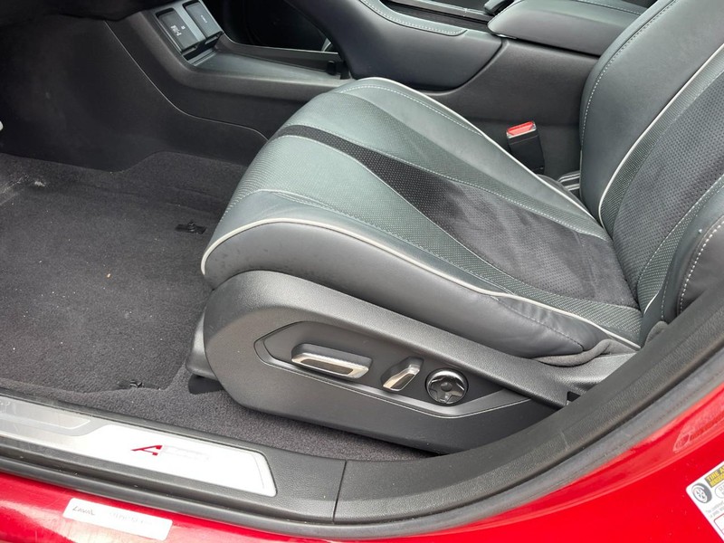 Acura RDX Vehicle Image 21